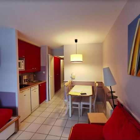Great Condo Between Golf Course And Beach 몰리엣젯마 외부 사진
